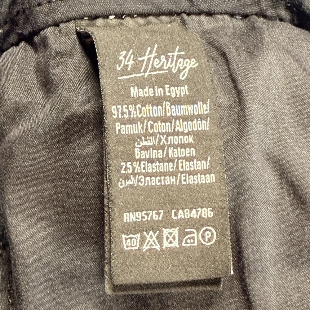 34 Heritage Charisma Jeans Men's 36x32 (act 34x32) Comfort Rise Stretch Denim